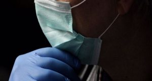 Αγρίνιο: Πρόστιμα για μάσκες και κλείσιμο υγειονομικού καταστήματος