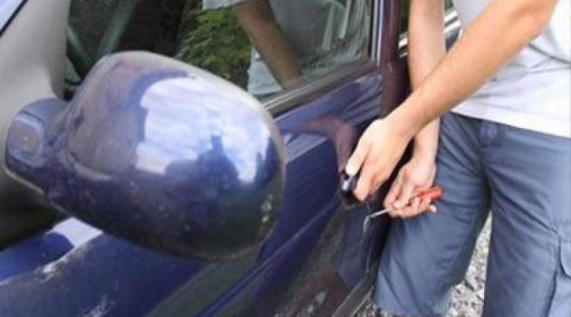 Αγρίνιο: Σύλληψη δύο ημεδαπών για κλοπή αυτοκινήτου
