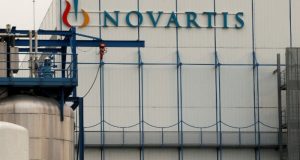 Εξώδικο σε Σταϊκούρα για Novartis