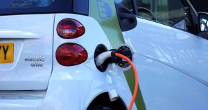 «Πάτησαν γκάζι» οι πωλήσεις ηλεκτρικών αυτοκινήτων τον Αύγουστο