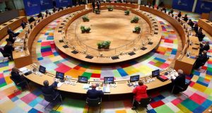 Σύνοδος Κορυφής: Συμβιβασμός με κυρώσεις στη Λευκορωσία και προειδοποιήσεις στην…