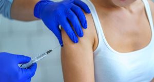 Σχοινάς: Τέλος Δεκέμβρη οι πρώτοι εμβολιασμοί στην Ευρώπη