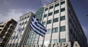 Με πτώση άνοιξε το Χρηματιστήριο Αθηνών