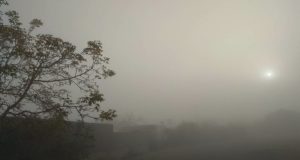 Πυκνά σύννεφα «έκρυψαν» τη Γέφυρα Ρίου – Αντιρρίου (Video)