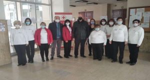 Αγρίνιο: Οι εργαζόμενοι στο Δικαστικό Μέγαρο ευχαριστούν τον Ερυθρό Σταυρό