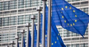 Θετική η Ε.Ε. στην πρόταση Μητσοτάκη για Ευρωπαϊκό πιστοποιητικό εμβολιασμού