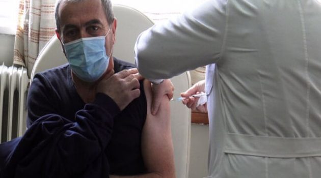 Ξεκίνησαν οι εμβολιασμοί στο Κέντρο Υγείας Αμφιλοχίας