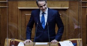 Μητσοτάκης προς Τσίπρα: «Κατηγορείς τη Ν.Δ. ότι καλύπτει παιδεραστές;»