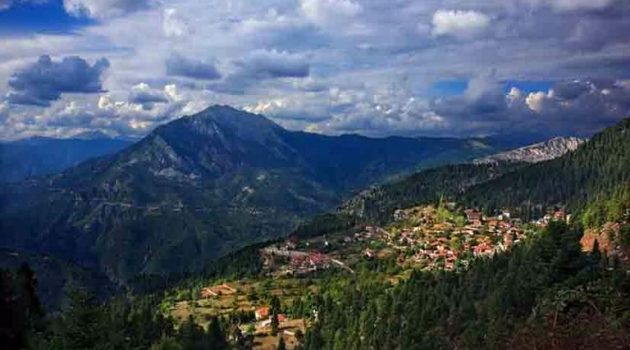 Κρυονερία & Άνω Χώρα: Δυο «καταπράσινα» χωριά στην Ορεινή Ναυπακτία (Photo)