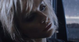 «Σταθερό»: Ένα νέο τραγούδι από την Ελεωνόρα Ζουγανέλη (Video Clip)