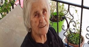 94χρονη από την Πρέβεζα τα… σπάει με το «Survivor» (Video)