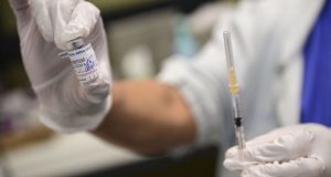Καραμητσόπουλος: «Θετική εξέλιξη η νέα εμβολιαστική γραμμή στο Κ.Υ. Αγρινίου»