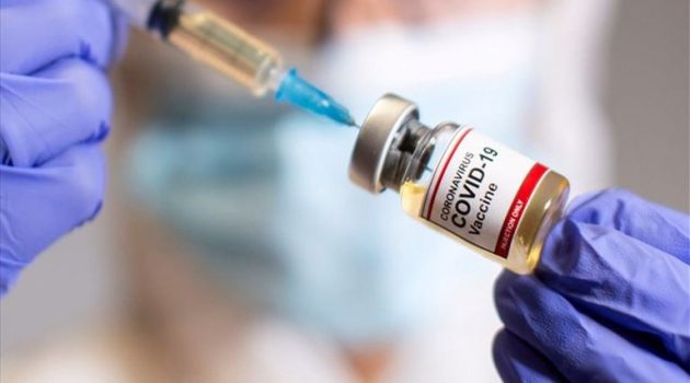 Παραμένουν «περιορισμένα τα δεδομένα για την τέταρτη δόση» – Τι συστήνει η Επιτροπή Εμβολιασμού