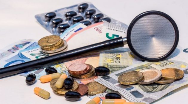Υπέρβαση 800 εκατ. ευρώ στη φαρμακευτική δαπάνη του 2020