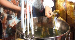 «Επεισοδιακή» βάπτιση στην Αχαΐα: Γιατί διεκόπη το μυστήριο