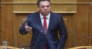 Δ. Κωνσταντόπουλος: «Το ν/σ καταστρέφει τα εργασιακά δικαιώματα» (Video)