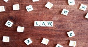Πανελλήνιες 2021: Οι βάσεις για τις Σχολές Νομικής