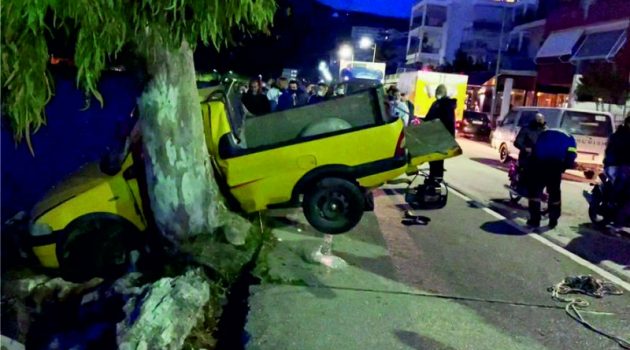 Αμφιλοχία: Αγροτικό «καρφώθηκε» σε δέντρο – Νεκρός ο 44χρονος οδηγός (Video – Photos)