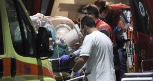 Αεροδιακομιδή 44χρονου Αγρινιώτη στο Νοσοκομείο «Αττικόν»