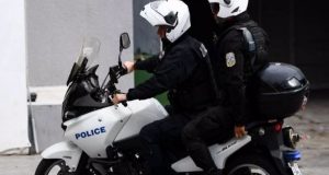 Πάτρα: Σύλληψη για αντίσταση, απειλή, φθορά ξένης ιδιοκτησίας και εξύβριση