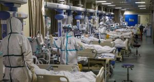 «Είμαστε σε μια αποκλιμάκωση», υποστηρίζει ο καθ. Πνευμονολογίας στην Κρήτη…