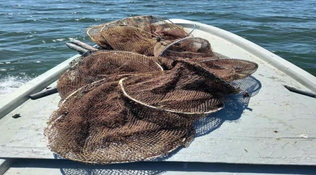 Κατάσχεση παράνομων αλιευτικών στη Λιμνοθάλασσα Αγίας Τριάδας Αιτωλικού
