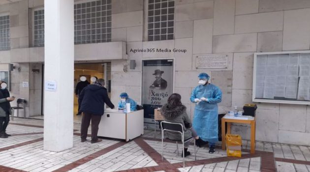 Αγρίνιο: Συνέχεια των Rapid Tests στην είσοδο του Δημαρχείου και την Πλατεία Ειρήνης