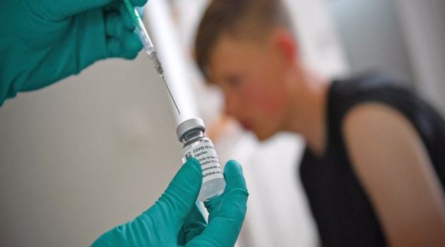 Άνοιξε η πλατφόρμα για τον εμβολιασμό των παιδιών 15 – 17 ετών