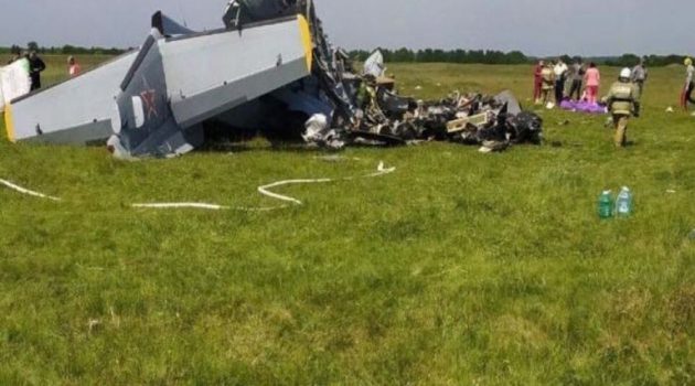 Ρωσία: Συνετρίβη αεροσκάφους με εννέα νεκρούς (Video)
