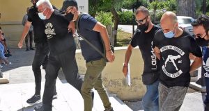 Στη φυλακή ο αστυνομικός και ο πατέρας της 19χρονης που…