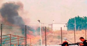Φωτιές στην Πάτρα: Καίγονται σπίτια -Τραυματίας πυροσβέστης (Photos – Videos)