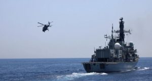 Χανιά: Συναγερμός στο Πολεμικό Ναυτικό – Συρροή κρουσμάτων σε φρεγάτα