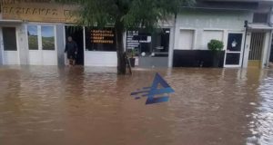 Αγρίνιο: Πλημμύρισε η Χαριλάου Τρικούπη μετά την έντονη κακοκαιρία (Photos)