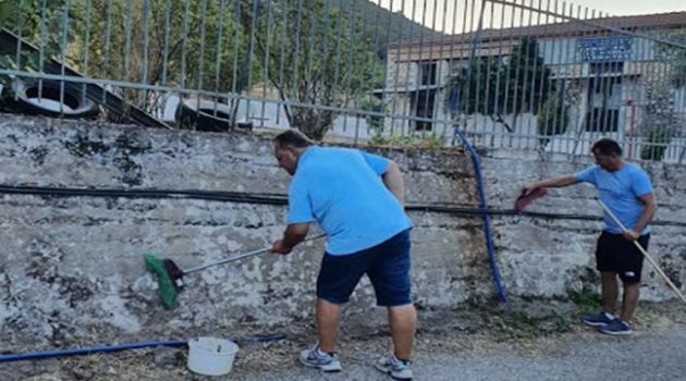 Χρυσοβίτσα Ξηρομέρου: Καθάρισαν και ομόρφυναν το χωριό τους (Photos)