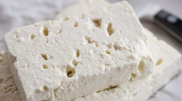 Πωλούσαν «λευκό τυρί» ως «φέτα Π.Ο.Π.»