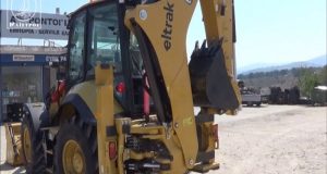 Καινούριο μηχάνημα έργων παρέλαβε ο Δήμος Αμφιλοχίας (Video)