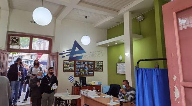 Αγρίνιο – Ν.Δ.: Εντυπωσιακή η συμμετοχή των ψηφοφόρων στις εσωκομματικές εκλογές (Photos)