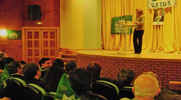 8 Δεκεμβρίου του 2008: Όταν η Φώφη Γεννηματά, επισκέφτηκε τη Ναύπακτο (Photos)