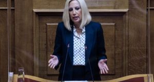 Γεννηματά: «Ψηφίζουμε τη συμφωνία γιατί θέτει βάσεις για άμυνα και…