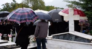 Νίκος Τσουμάνης: «Ράγισαν καρδιές» στην κηδεία του 31χρονου ποδοσφαιριστή