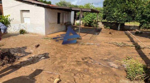 Καινούργιο Αγρινίου: Μεγάλες καταστροφές από τα καιρικά φαινόμενα (Videos – Photos)