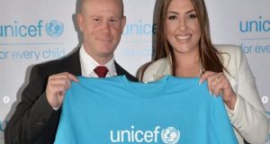 Η Έλενα Παπαρίζου έγινε η πρώτη πρέσβειρα της UNICEF στην…