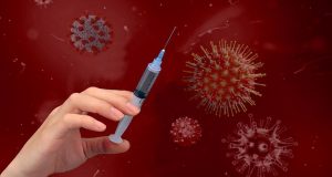 Εμβόλιο: Γιατί οι ειδικοί δεν συστήνουν 4η δόση στους νεότερους