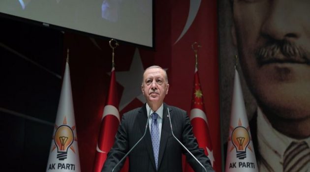Τουρκία: Ο Ερντογάν αλλάζει τον κανόνα «50+1» για να μην βγουν οι Kεμαλιστές