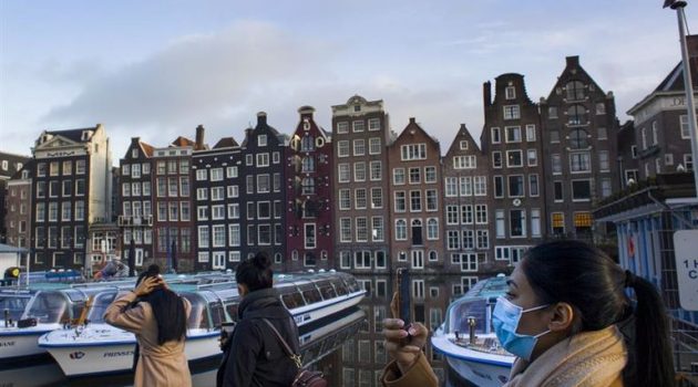 Ολλανδία: Μερικό «lockdown» ζητεί η επιτροπή των ειδικών