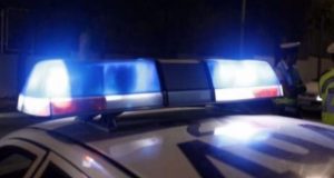 Ναύπακτος: Συνελήφθη άνδρας – Έκλεψε από το κοιμητήριο μπρούντζινα αντικείμενα