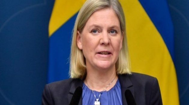 Ιστορικό… 8ωρο στη Σουηδία – Παραιτήθηκε η πρώτη γυναίκα πρωθυπουργός της χώρας