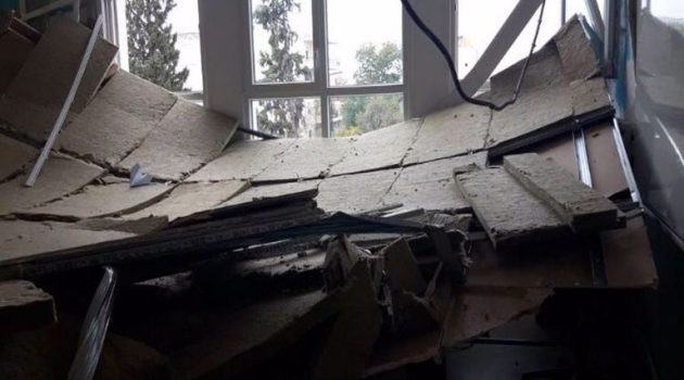 Θεσσαλονίκη: Έπεσε η οροφή σε δημοτικό σχολείο – Η δασκάλα έσωσε τα 20 παιδιά