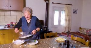 Σακαρέτσι Βάλτου: Η κυρά Σοφία μαγειρεύει νόστιμα και θρεπτικά με…