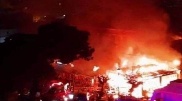 Πάτρα: Στις φλόγες δυο καταστήματα Εστίασης στα Ψηλαλώνια – Ολοσχερής καταστροφή (Video)